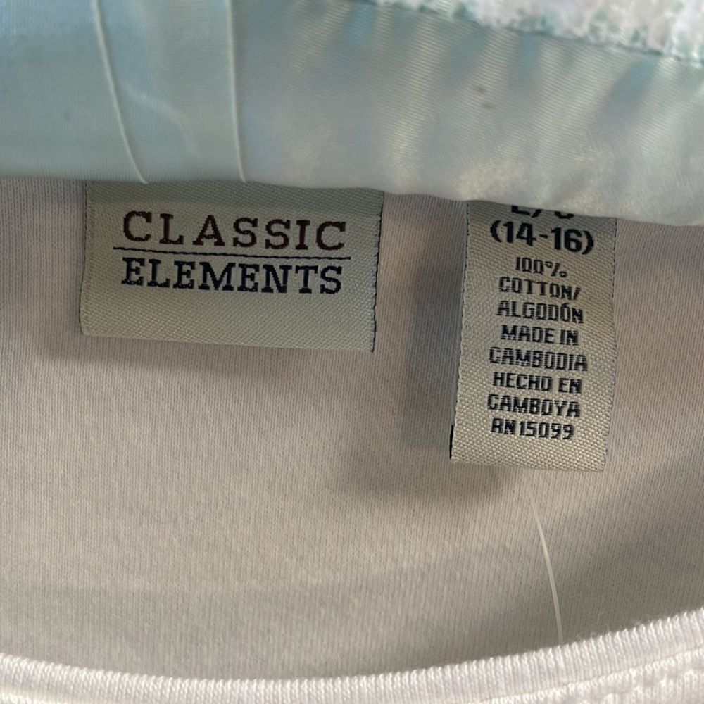 NWT Classic Elements Ladies White Snowflake Holiday Top, Size L 14/16 , White - Picture 3 of 5